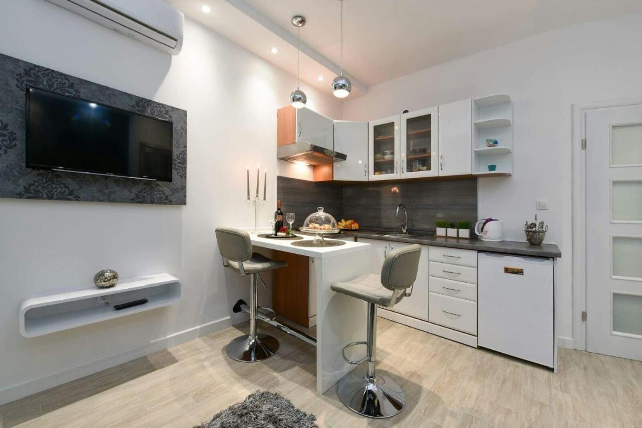 G&T Apartment Zadar Exterior photo